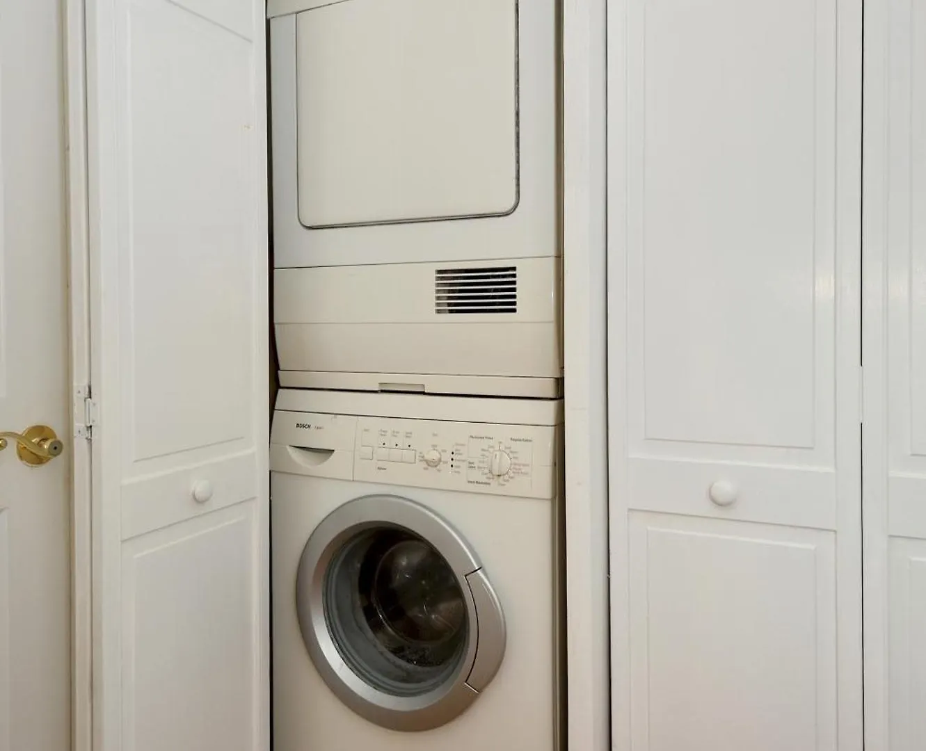Charming 3-Bedroom Apartment In Midtown West New York United States